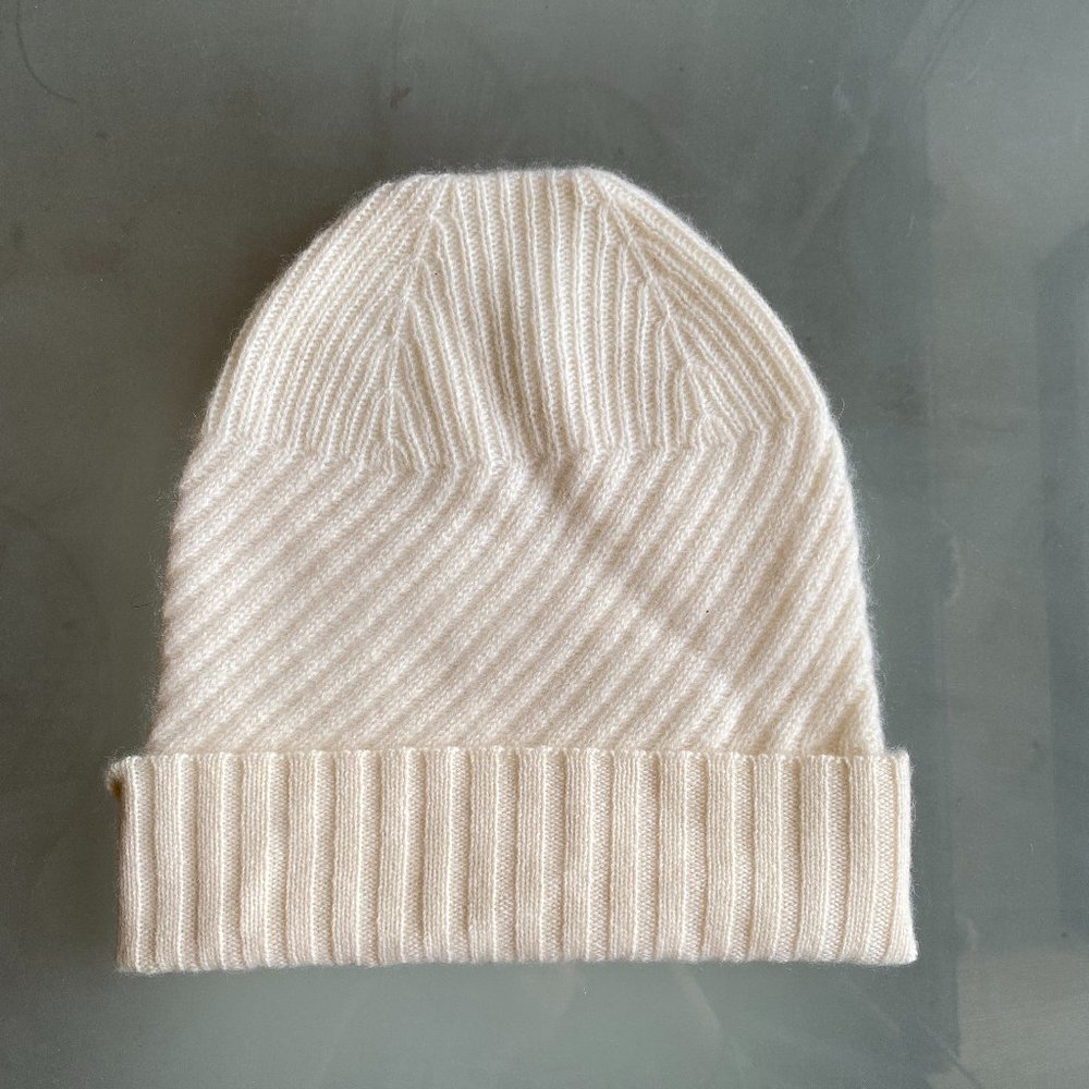 NEW - White and Warren Ivory White Beanie Hat - One Size